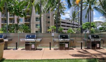 3009 Ala Makahala Pl 214, Honolulu, HI 96818