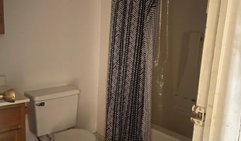 63 S 2nd St, Allen, KY 41601