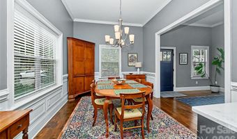 3205 N Mcdowell St, Charlotte, NC 28205