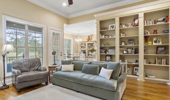 166 Woodlands Glen Cir, Brandon, MS 39047