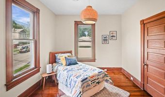 407 E 9th St, Alton, IL 62002