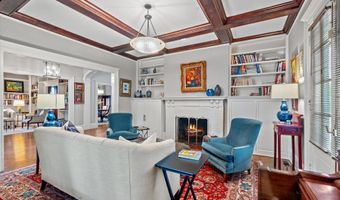 3825 INGOMAR St NW, Washington, DC 20015
