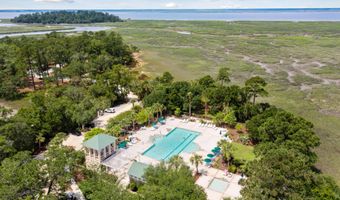 7 N Loudon, Beaufort, SC 29906