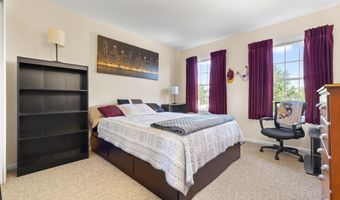 5 Overlook Ct, Bayville, NJ 08721