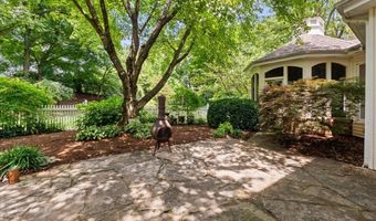 14 Cambridge Circle Ct, Ballwin, MO 63011