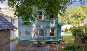 17 Oxford Rd, Albany, NY 12203