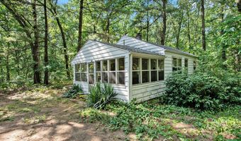 1784 39th St, Allegan, MI 49010