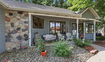 1309 Sanders Dr, Auburn, IN 46706