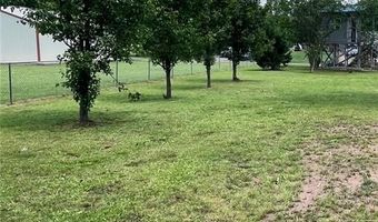 806 SE Avenue 8 Ave, Atkins, AR 72823