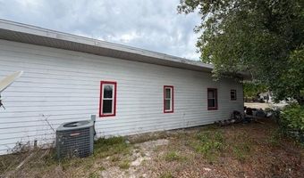 1180 S Main St, Bell, FL 32619
