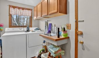 908 Cram Ln, Albion, MI 49224