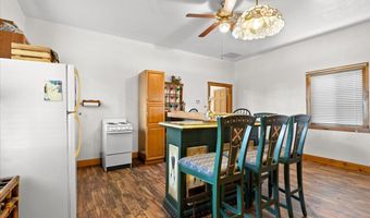 6351 2nd Ln, Bell, FL 32619