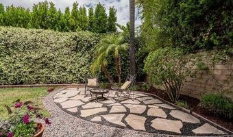 30101 Amelia Dr, Agoura Hills, CA 91301