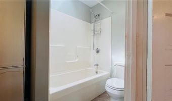 105 Bliss Rd, Newport, RI 02840