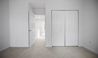 47 S 16th St, Airville, PA 15203