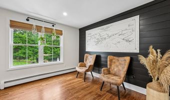 14 Cedrus Ct, Branford, CT 06405