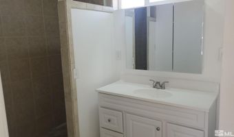 121 Hermansen St, Hawthorne, NV 89415