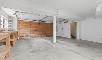 612 Chestnut St, Ashland, OR 97520