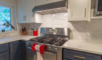 1588 WILLIAMS Rd, Abington, PA 19001