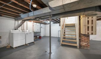 1203 W NORTHLAND Ave, Appleton, WI 54914
