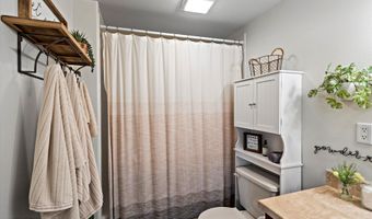 15250 Evergreen Ridge St, Anchorage, AK 99516