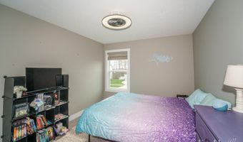 7542 Shorewood St, Allendale, MI 49401