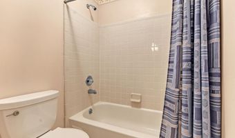 8970 HILLMAN WAY Dr, Bartlett, TN 38133