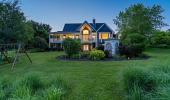 2190 140th St, Ames, IA 50014