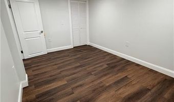 1 Colony Dr, Johnston, RI 02919