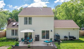 7306 MIDDLETON Dr, Fredericksburg, VA 22407