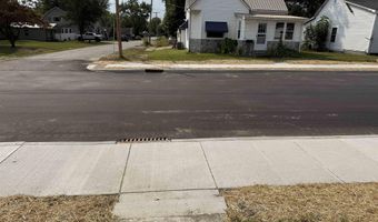 819 S Main St, Bicknell, IN 47512