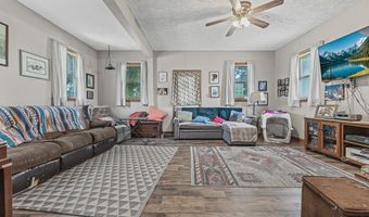 5869 Beechwood Ave, Alliance, OH 44601