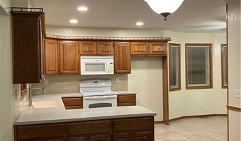 21 Farnham Dr, Bella Vista, AR 72714