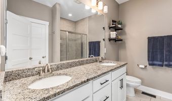 1020 Baileys Grove Dr, Adel, IA 50003