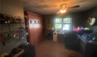 90 Brookdale St, Cumberland, RI 02864