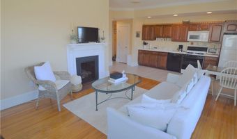 398 Wolcott Ave 4, Middletown, RI 02842