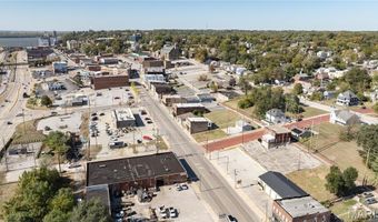 808 E Broadway, Alton, IL 62002