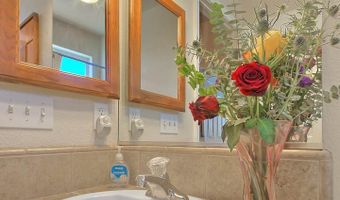 15095 Douglas St, Apple Valley, CA 92307