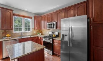 20430 CHETWOOD Ter, Ashburn, VA 20147
