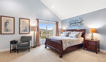 2 Seal Island Rd, Bristol, RI 02809