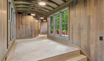 1099 Indian Trl S, Afton, MN 55001