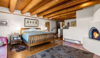 1057 Camino Manana, Santa Fe, NM 87501