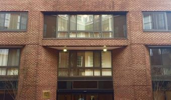 1077 30TH St NW 414, Washington, DC 20007