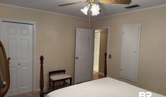 154 Perry Ln, Atmore, AL 36502