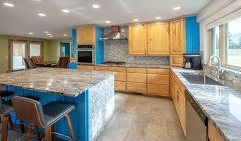 800 COUNTY ROAD 123, Bedford, WY 83112