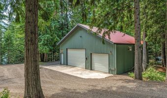 512 River Dr, Clark Fork, ID 83811