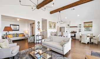 810 S Beach Blvd, Bay St. Louis, MS 39520