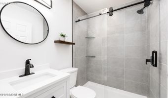 96 1st Ave A, Atlantic Highlands, NJ 07716