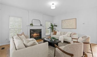 233 Ivy Glen Cir, Avondale Estates, GA 30002