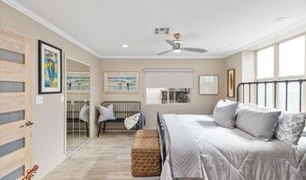 7232 Santa Barbara 318, Carlsbad, CA 92011